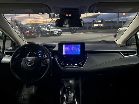Used 2023 Toyota Corolla LE image 15
