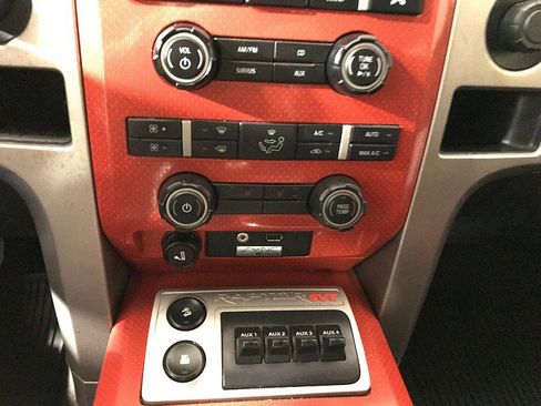 Used 2010 Ford F150 Raptor image 27