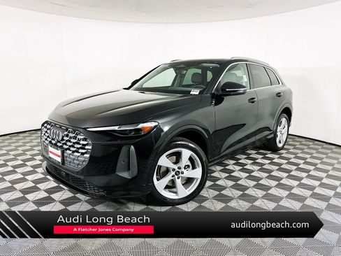 Used 2025 Audi Q5 Premium w/ Premium Plus AWD/4WD image 1