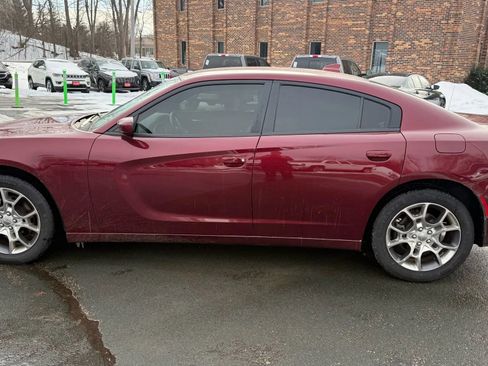 Used 2017 Dodge Charger SXT w/ AWD Plus Group image 5