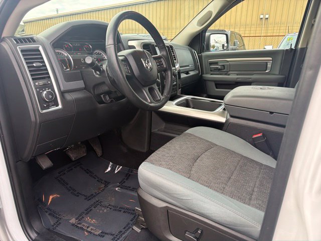 Used 2019 RAM 1500 Big Horn AWD/4WD image 18