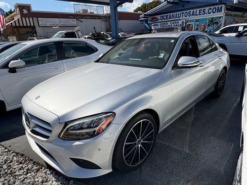 Used 2020 Mercedes-Benz C 300 Sedan image 10