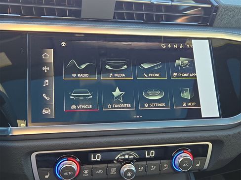 New 2025 Audi Q3 2.0T Premium Plus image 19