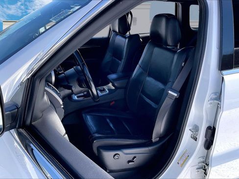 Certified 2022 Jeep Grand Cherokee Limited image 22