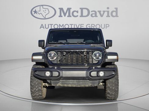 Used 2025 Jeep Wrangler Unlimited Sport AWD/4WD image 8