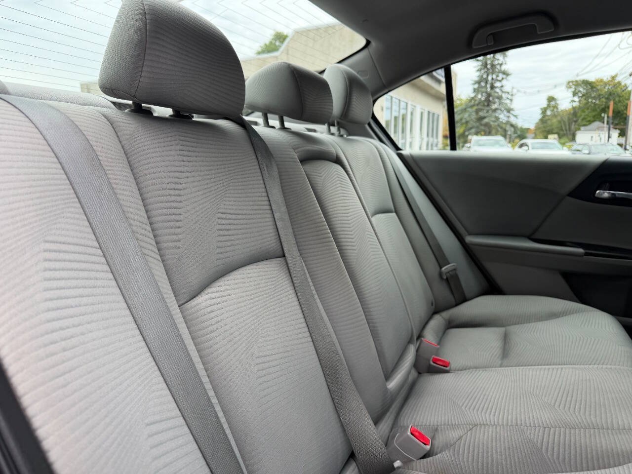 Used 2016 Honda Accord LX image 23