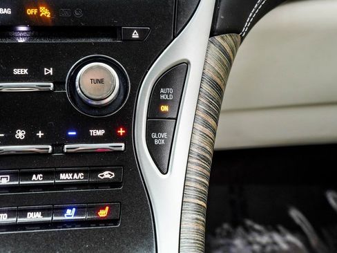 Used 2019 Lincoln Nautilus Black Label image 21