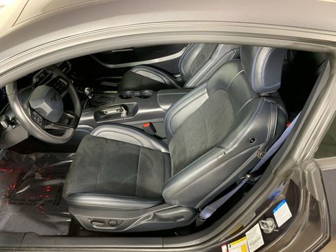 Used 2024 Ford Mustang Dark Horse RWD image 28