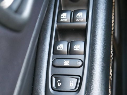 Used 2017 Jeep Compass Limited w/ Navigation Group image 27