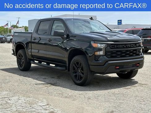 Used 2023 Chevrolet Silverado 1500 Custom Trail Boss w/ LPO, Dark Essentials Package AWD/4WD image 8