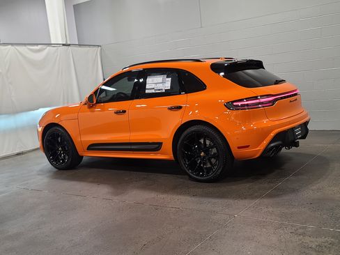 New 2026 Porsche Macan GTS image 3