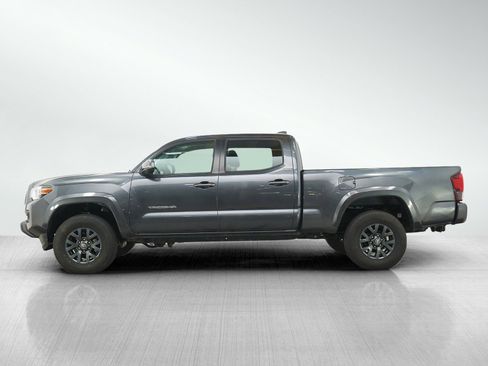 Used 2023 Toyota Tacoma SR5 w/ Technology Package AWD/4WD image 2