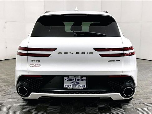 Used 2022 Genesis GV70 3.5T Sport image 4