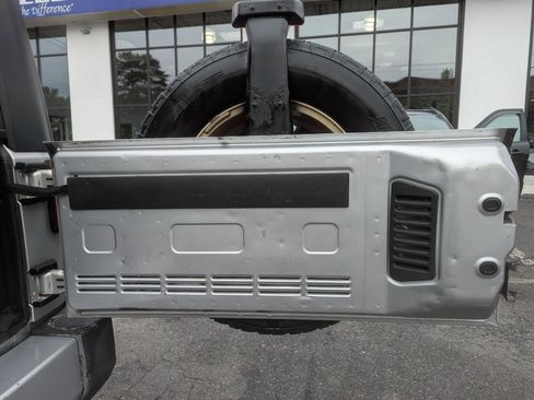 Used 2010 Jeep Wrangler Unlimited Sahara w/ Trailer Tow Group AWD/4WD image 41