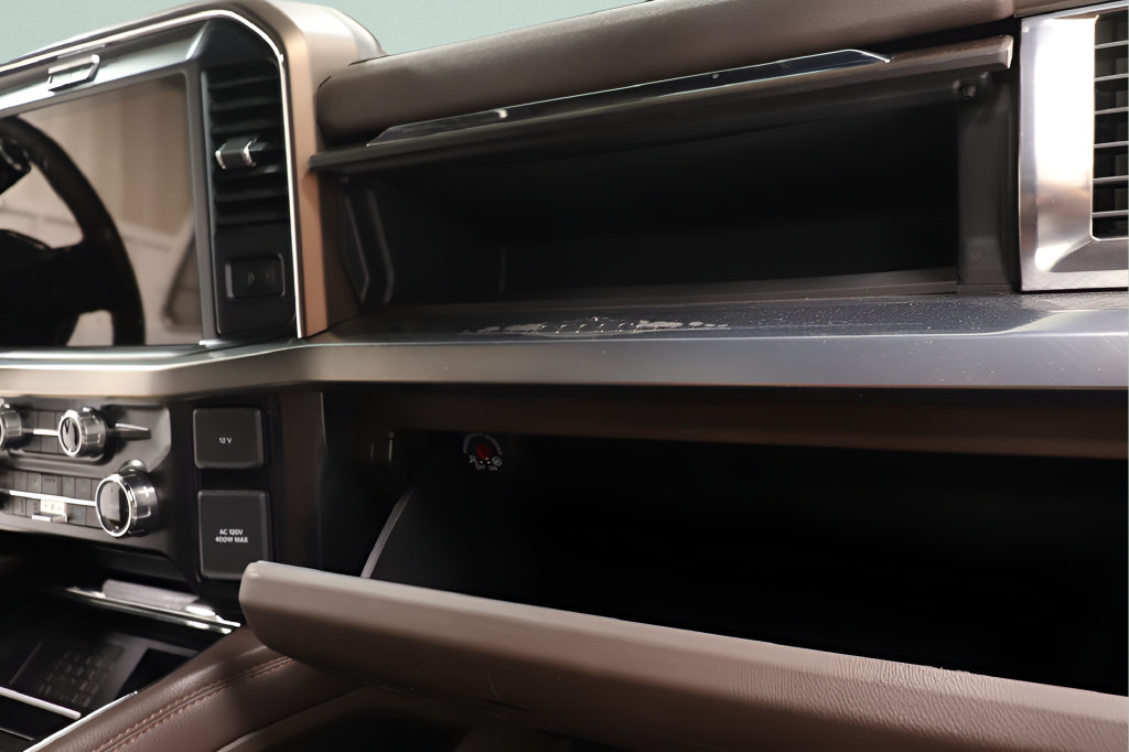 Used 2025 Ford F250 King Ranch AWD/4WD image 13