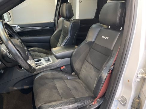 Used 2019 Jeep Grand Cherokee SRT AWD/4WD image 19