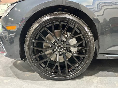 Used 2018 Audi A4 2.0T Premium Plus w/ Premium Plus Package AWD/4WD image 7