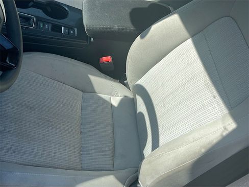 Used 2024 Honda Civic LX image 18