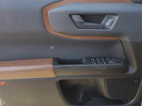 Certified 2021 Ford Bronco Sport Outer Banks w/ Outer Banks Package image 8