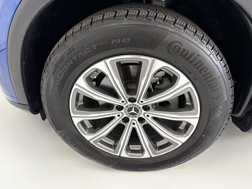 Certified 2026 Mercedes-Benz GLC 300 image 29