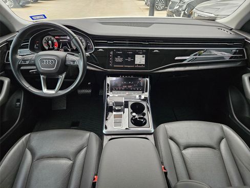 Used 2021 Audi Q8 Premium Plus w/ Premium Plus Package AWD/4WD image 11