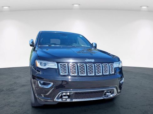 Used 2018 Jeep Grand Cherokee Overland w/ Interior Metal Package AWD/4WD image 8