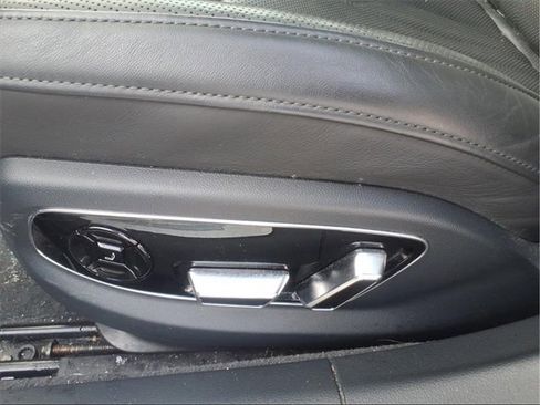 Used 2022 Audi A8 L 3.0T image 14