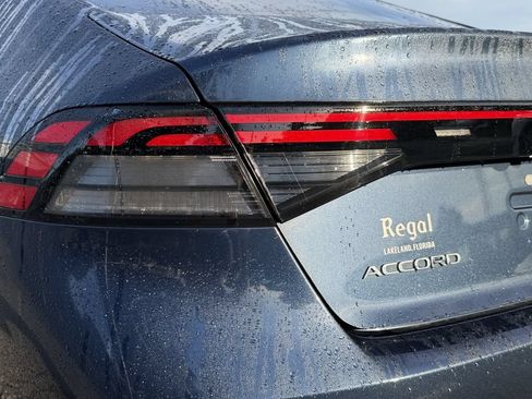 Used 2024 Honda Accord EX image 11