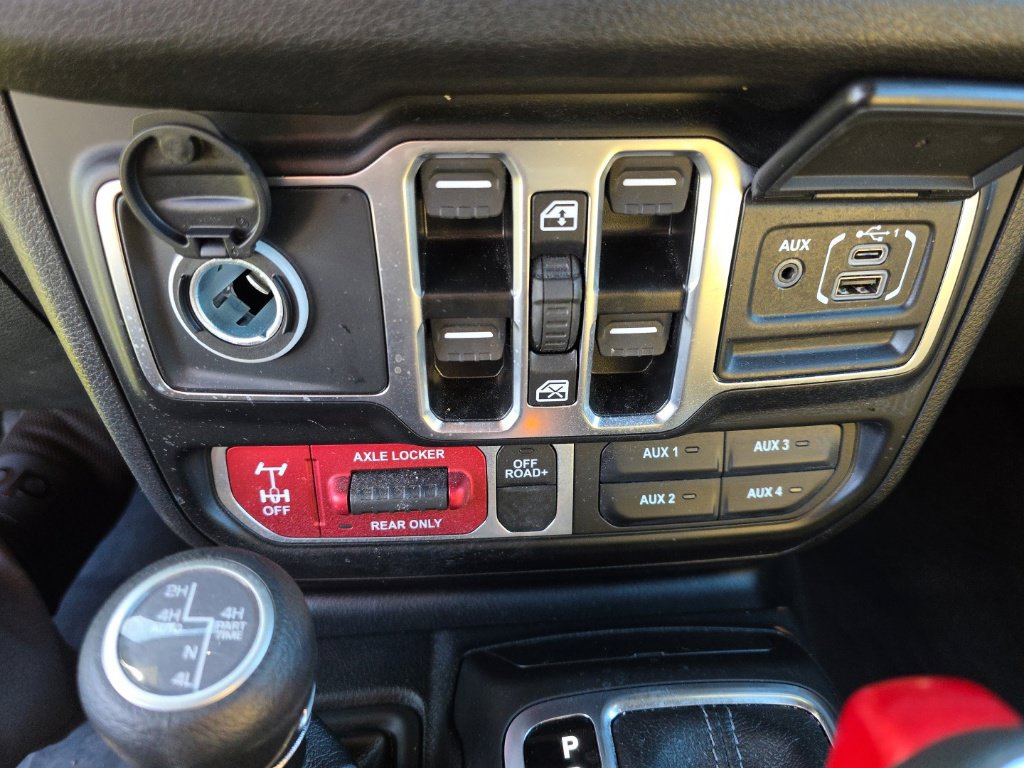 Used 2025 Jeep Wrangler Unlimited Sport S 4xe AWD/4WD image 15