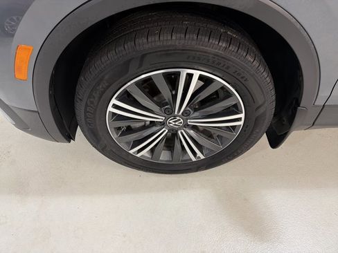 Certified 2024 Volkswagen Tiguan Wolfsburg Edition FWD image 11