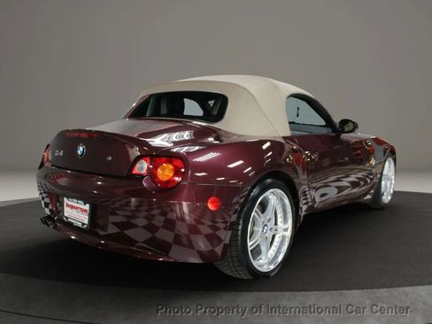 Used 2003 BMW Z4 3.0i image 3