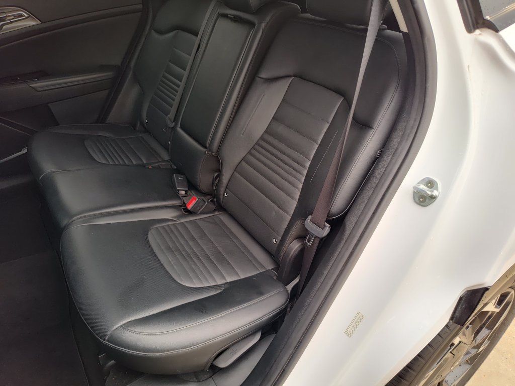 Used 2023 Kia Sportage SX FWD image 31