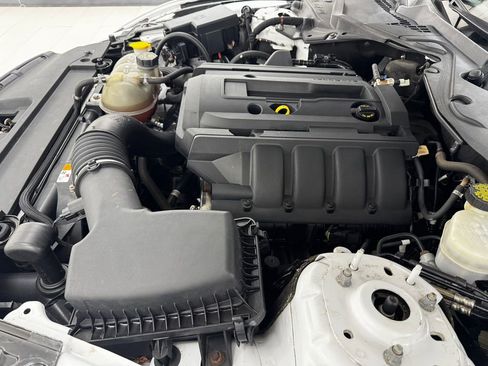 Used 2017 Ford Mustang Coupe image 29