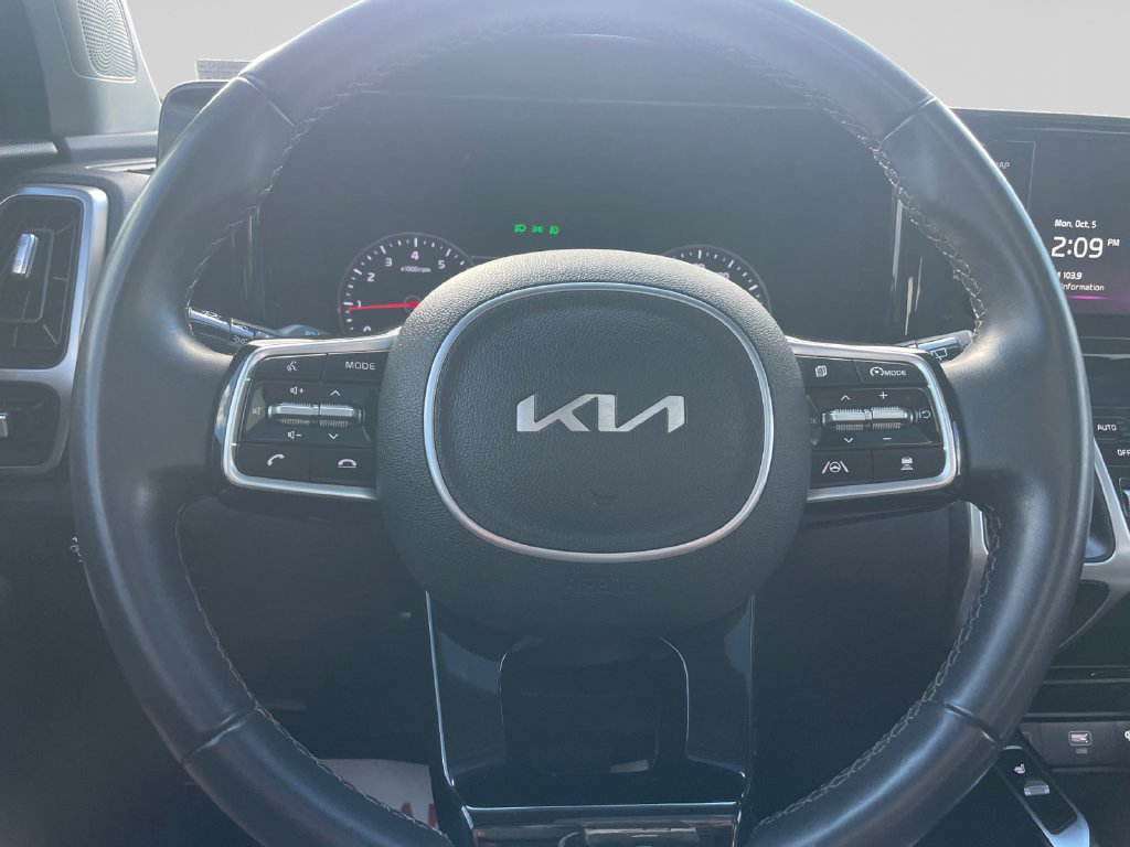 Certified 2023 Kia Sorento X-Line EX AWD/4WD image 25