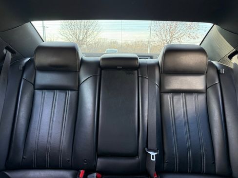 Used 2023 Chrysler 300 S image 19