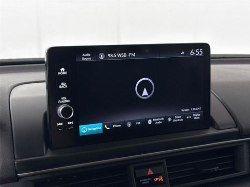 Used 2023 Honda Pilot Elite image 7