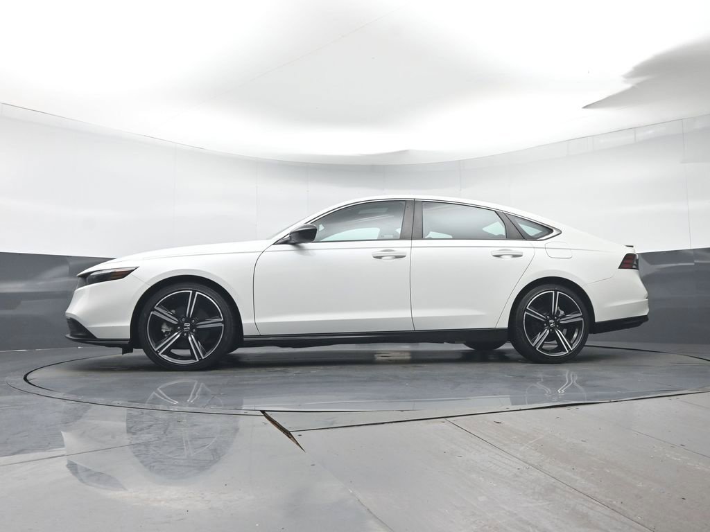 Certified 2023 Honda Accord Sport image 25