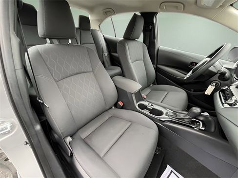 Used 2024 Toyota Corolla LE image 34