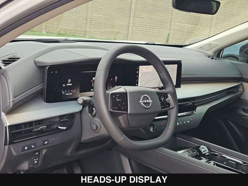 New 2026 Nissan Murano Platinum AWD/4WD image 13