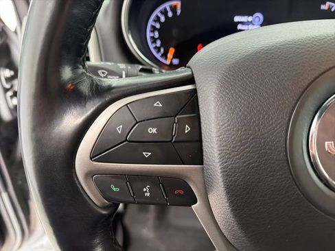 Used 2021 Jeep Grand Cherokee Laredo X AWD/4WD image 15