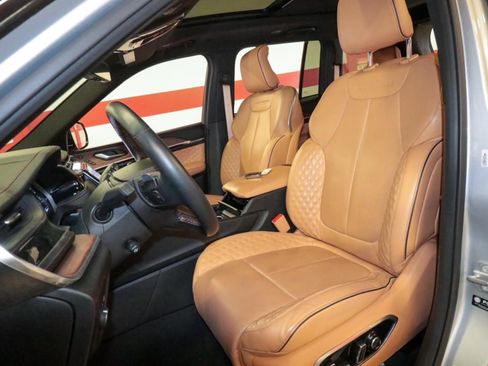 Used 2022 Jeep Grand Cherokee Summit w/ Advanced Protech Group IV image 10