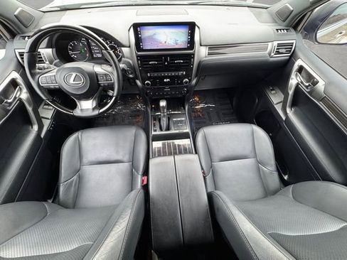 Used 2023 Lexus GX 460 Luxury image 20