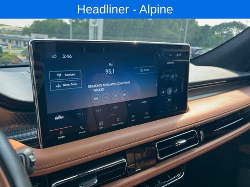 Used 2023 Lincoln Nautilus Black Label AWD/4WD image 17