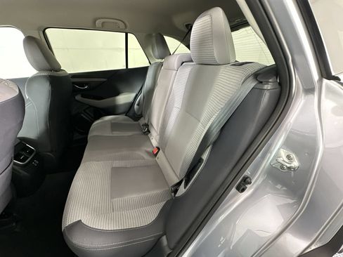 Used 2024 Subaru Outback Premium AWD/4WD image 23