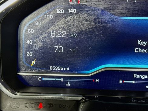 Used 2024 Chevrolet Silverado 2500 LT w/ Convenience Package image 16