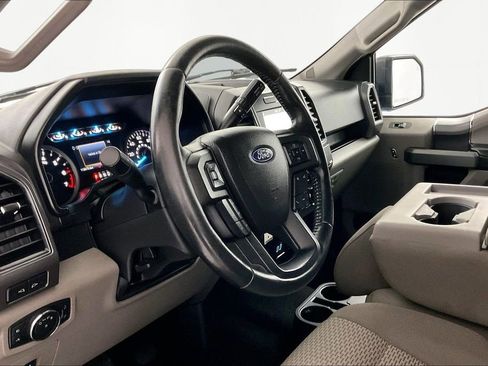 Used 2017 Ford F150 XLT w/ Equipment Group 302A Luxury image 16