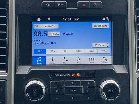 Used 2018 Ford F150 Lariat AWD/4WD image 9