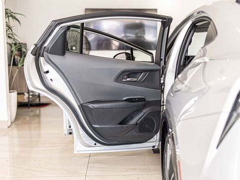 Used 2026 Toyota Prius XLE FWD image 32
