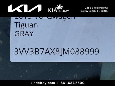 Used 2018 Volkswagen Tiguan SEL FWD image 5