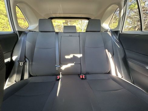 Used 2021 Toyota RAV4 LE image 26